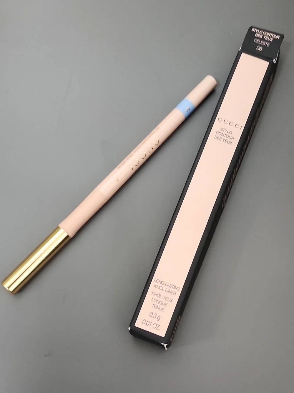 Gucci Eyeliner Pencil in Light Blue & Pale Pink with Gold Cap